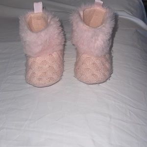 Baby fur boots